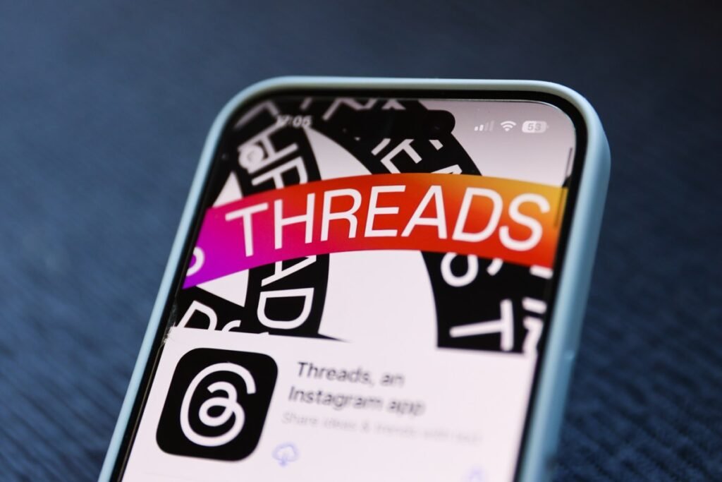 Threads posts can now be shared directly to your Instagram Story without leaving the app
