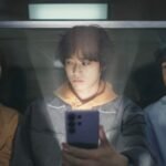 Samsung shows off new display tech that adds a privacy screen to apps and notifications