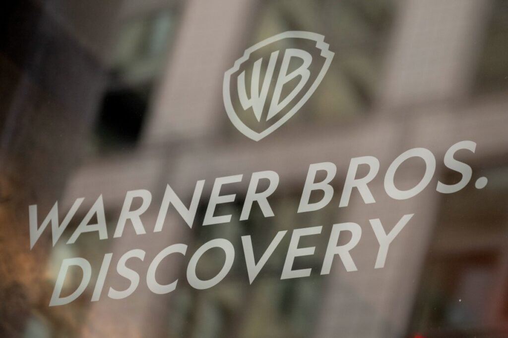 Netflix backs out of bid for Warner Bros. Discovery, giving studios, HBO, and CNN to Ellison-owned Paramount Netflix backs out of bid for Warner Bros. Discovery, giving studios, HBO, and CNN to Ellison-owned Paramount