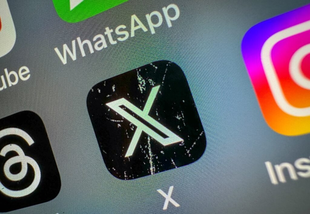 X adds ‘Paid Partnership’ labels so creators can ditch the hashtags